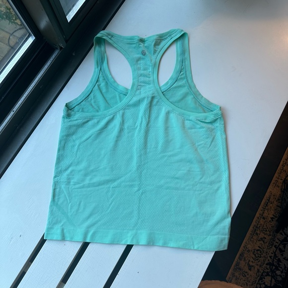Lululemon Swiftly Tech Racerback - Picture 2 of 3
